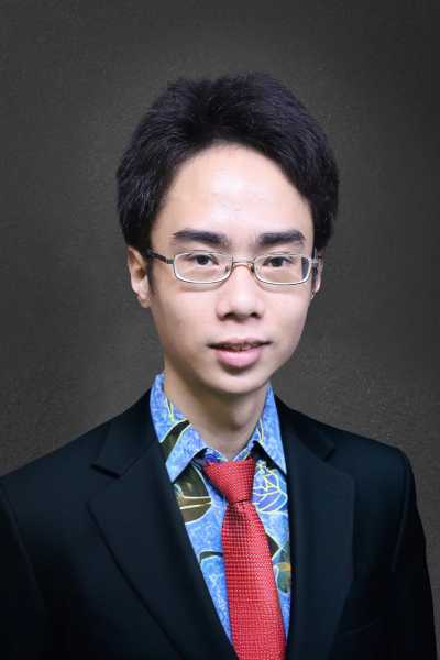 Penerima beasiswa Clivans Marcyano Halim