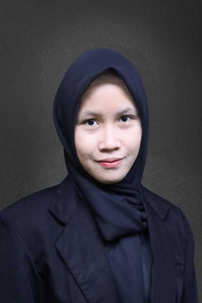 Penerima beasiswa Ayu Fitria Nengsih