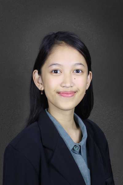 Penerima beasiswa Mayla Ayu Wijayanti Putri