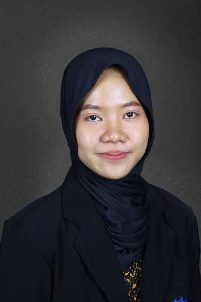 Penerima beasiswa Cici Rossa Natalia 