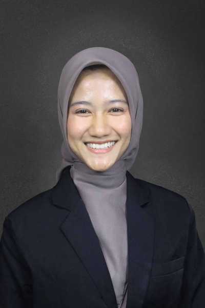 Penerima beasiswa Azzizah Listya Nirmala Faida Kusuma 