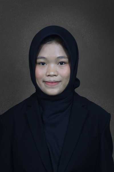 Penerima beasiswa ELIZA MAZLIN